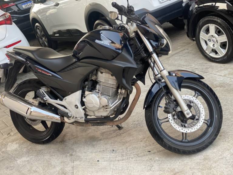 HONDA - CB 300R - 2012/2012 - Azul - R$ 12.000,00