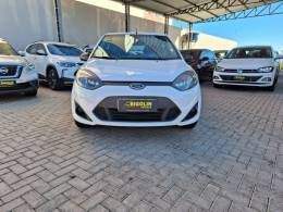 FORD - FIESTA - 2005/2005 - Branca - R$ 25.000,00