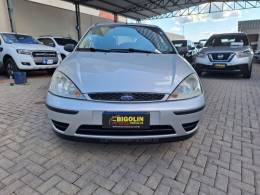 FORD - FOCUS - 2005/2005 - Prata - R$ 26.000,00