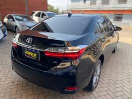 TOYOTA - COROLLA - 2019/2019 - Cinza - R$ 107.000,00