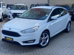 FORD - FOCUS - 2018/2018 - Branca - R$ 78.000,00