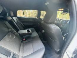 TOYOTA - YARIS - 2025/2025 - Branca - R$ 113.000,00