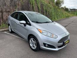 FORD - FIESTA - 2014/2014 - Prata - R$ 44.000,00
