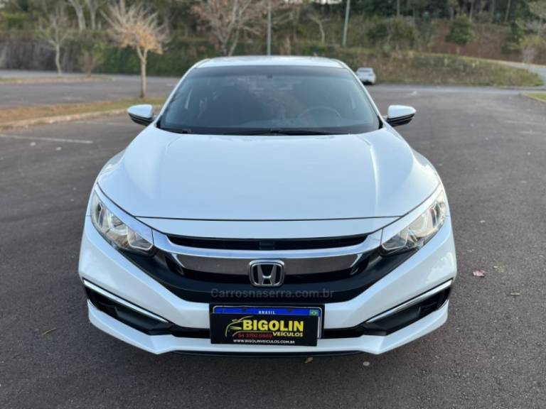 HONDA - CIVIC - 2021/2021 - Branca - R$ 124.000,00
