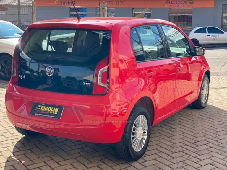 VOLKSWAGEN - UP - 2017/2017 - Vermelha - R$ 55.500,00