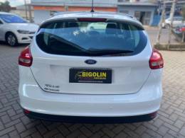 FORD - FOCUS - 2018/2018 - Branca - R$ 78.000,00