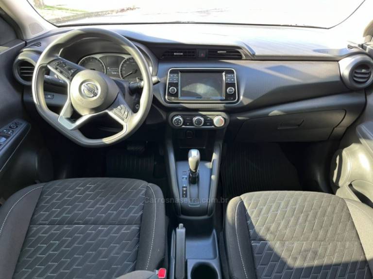 NISSAN - KICKS - 2022/2022 - Cinza - R$ 96.000,00