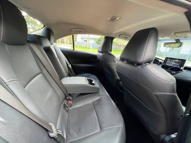 TOYOTA - COROLLA - 2021/2021 - Preta - R$ 125.000,00