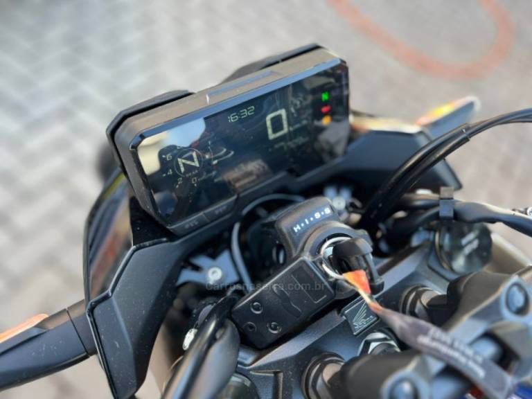 HONDA - CB 500F - 2024/2024 - Azul - R$ 46.000,00