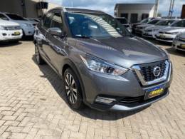 NISSAN - KICKS - 2017/2017 - Cinza - R$ 84.000,00