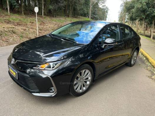 TOYOTA - COROLLA - 2021/2021 - Preta - R$ 125.000,00