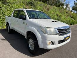 TOYOTA - HILUX - 2013/2013 - Branca - R$ 117.000,00