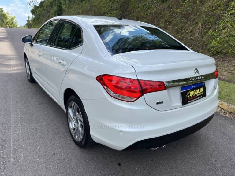CITROËN - C4 LOUNGE - 2014/2014 - Branca - R$ 49.000,00
