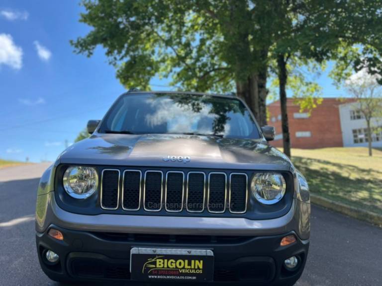 JEEP - RENEGADE - 2019/2019 - Cinza - R$ 99.000,00