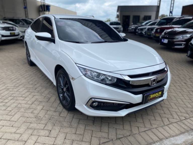 HONDA - CIVIC - 2021/2021 - Branca - R$ 125.000,00