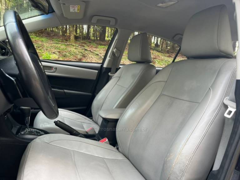 TOYOTA - COROLLA - 2016/2016 - Azul - R$ 89.000,00