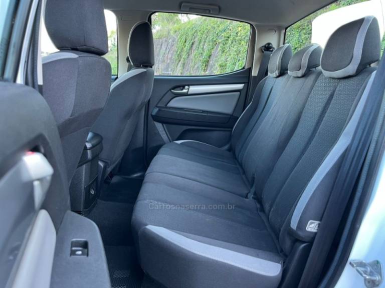 CHEVROLET - S10 - 2021/2021 - Branca - R$ 162.000,00