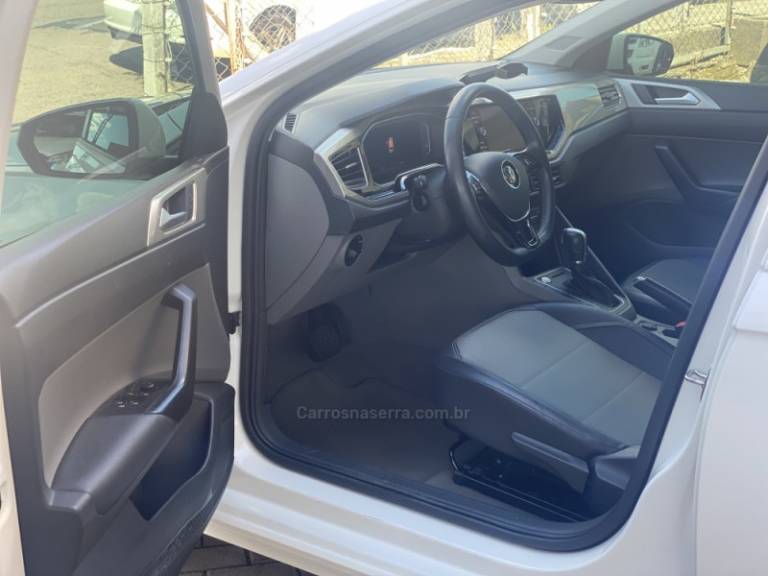 VOLKSWAGEN - POLO - 2019/2019 - Branca - R$ 85.000,00