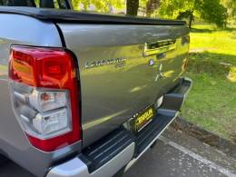 MITSUBISHI - L200 TRITON - 2022/2022 - Prata - R$ 202.000,00