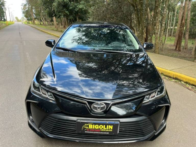 TOYOTA - COROLLA - 2021/2021 - Preta - R$ 125.000,00