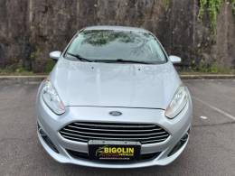 FORD - FIESTA - 2014/2014 - Prata - R$ 44.000,00