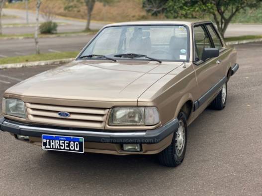 FORD - DEL REY - 1986/1986 - Dourada - R$ 27.000,00