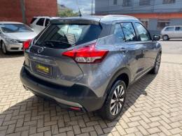 NISSAN - KICKS - 2017/2017 - Cinza - R$ 84.000,00