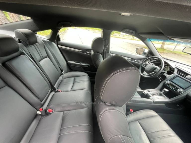 HONDA - CIVIC - 2020/2020 - Branca - R$ 121.000,00