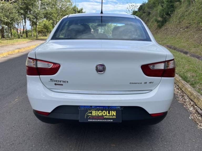 FIAT - GRAND SIENA - 2015/2015 - Branca - R$ 44.000,00