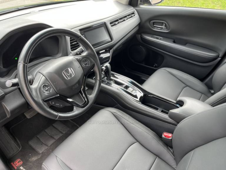 HONDA - HR-V - 2020/2020 - Preta - R$ 112.000,00