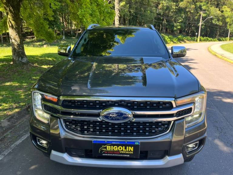 FORD - RANGER - 2025/2025 - Cinza - R$ 310.000,00