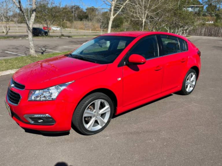 CHEVROLET - CRUZE - 2015/2015 - Vermelha - R$ 68.000,00
