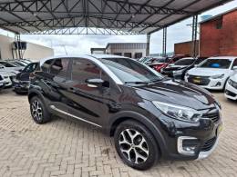 RENAULT - CAPTUR - 2020/2020 - Preta - R$ 83.000,00