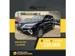TOYOTA - HILUX SW4 - 2018/2018 - Preta - R$ 230.000,00