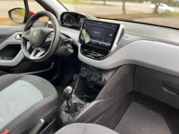 PEUGEOT - 208 - 2015/2015 - Vermelha - R$ 43.000,00