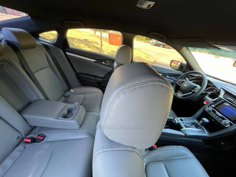 HONDA - CIVIC - 2021/2021 - Cinza - R$ 134.000,00