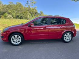 CHEVROLET - VECTRA - 2010/2010 - Vermelha - R$ 42.000,00