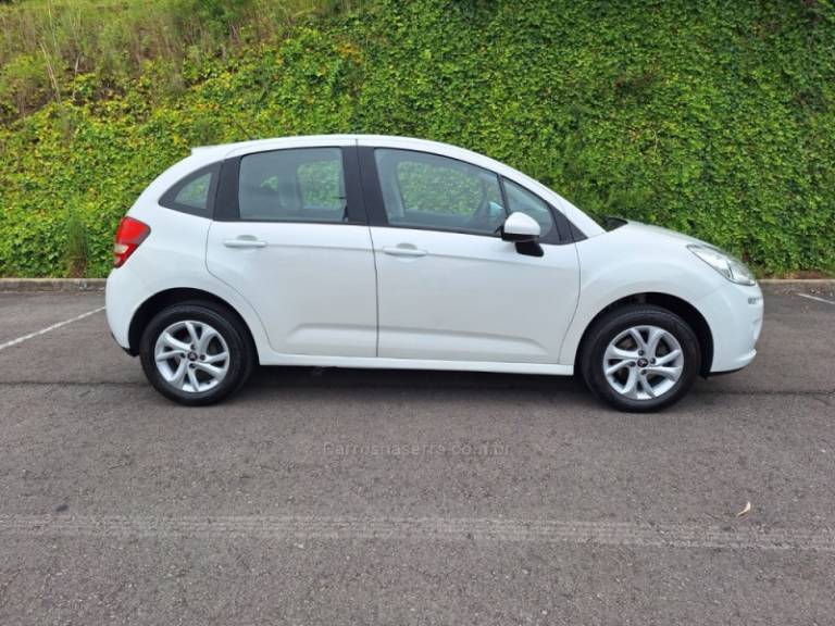 CITROËN - C3 - 2014/2014 - Branca - R$ 47.000,00