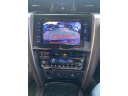 TOYOTA - HILUX SW4 - 2018/2018 - Preta - R$ 230.000,00