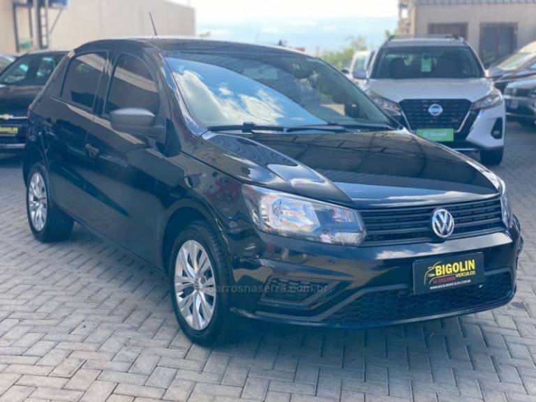 VOLKSWAGEN - GOL - 2022/2022 - Preta - R$ 60.000,00