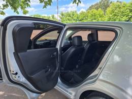 CHEVROLET - SONIC - 2013/2013 - Prata - R$ 45.000,00