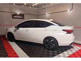 NISSAN - VERSA - 2024/2024 - Branca - R$ 109.000,00