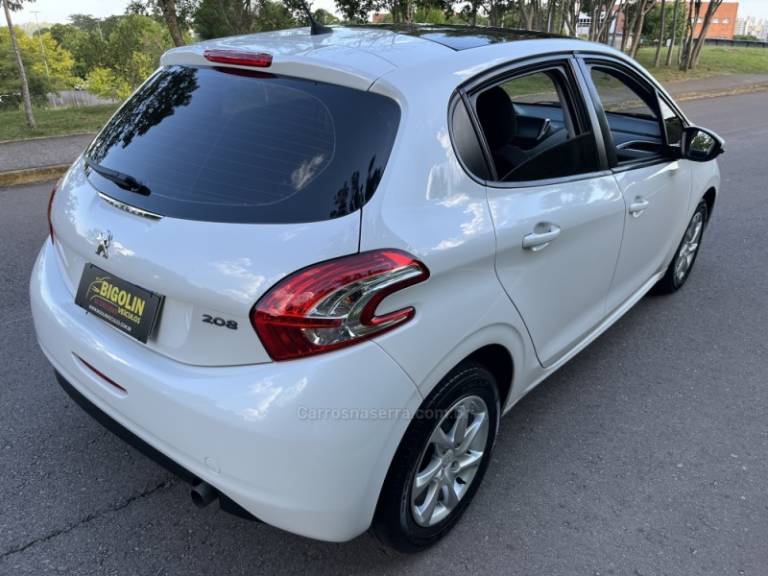 PEUGEOT - 208 - 2015/2015 - Branca - R$ 45.000,00