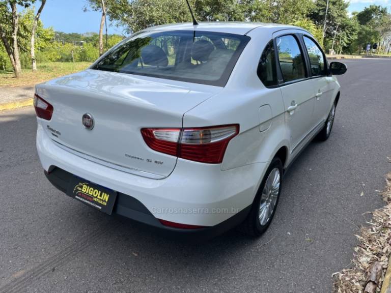 FIAT - SIENA - 2015/2015 - Branca - R$ 44.000,00