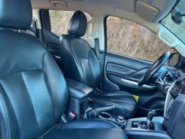 MITSUBISHI - L200 TRITON - 2021/2021 - Prata - R$ 182.000,00