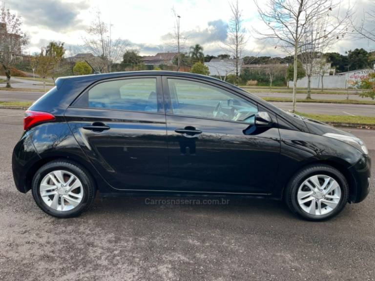 HYUNDAI - HB20 - 2014/2014 - Preta - R$ 56.000,00