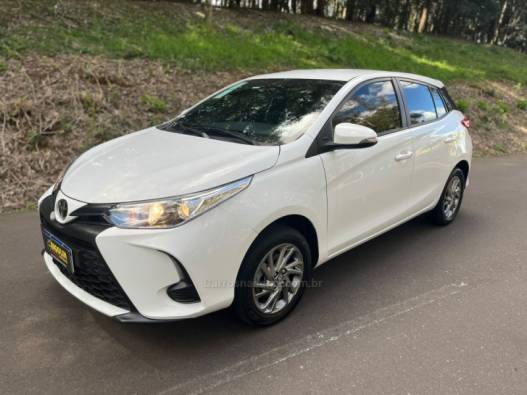 TOYOTA - YARIS - 2025/2025 - Branca - R$ 113.000,00