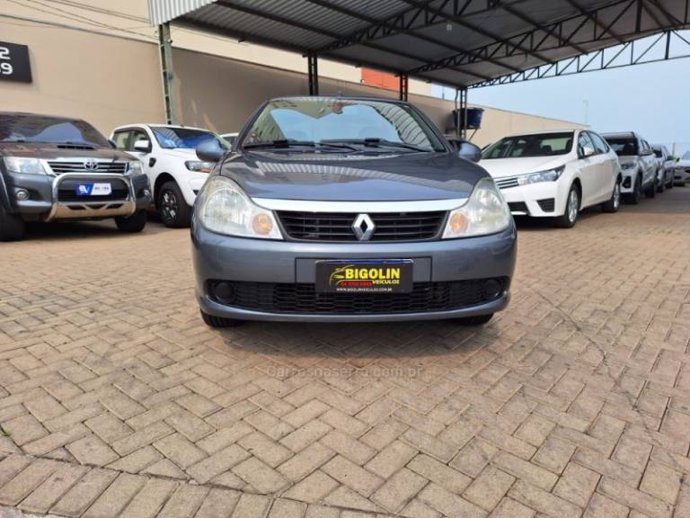 RENAULT - SYMBOL - 2012/2012 - Cinza - R$ 29.000,00