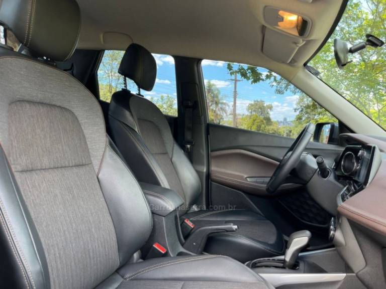 CHEVROLET - MONTANA - 2024/2024 - Prata - R$ 119.000,00