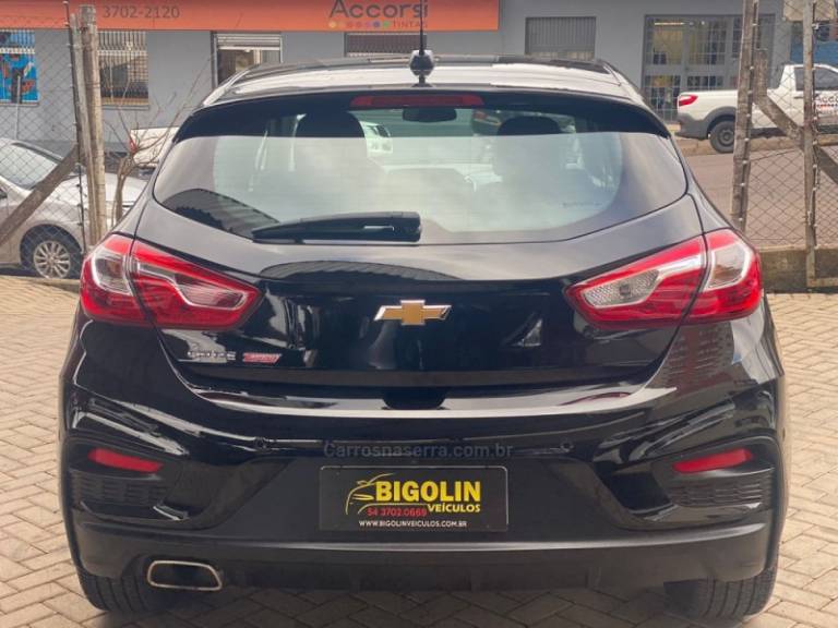 CHEVROLET - CRUZE - 2020/2020 - Preta - R$ 104.000,00